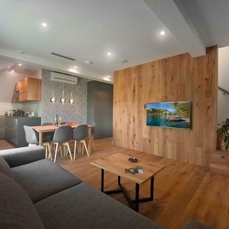 Vila Ula La Luxury Apartments 布莱德 外观 照片