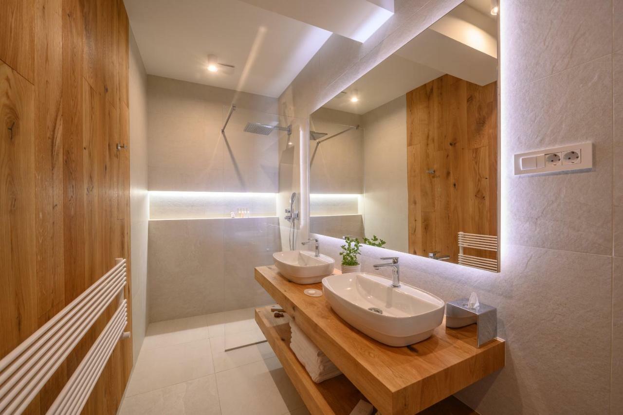 Vila Ula La Luxury Apartments 布莱德 外观 照片