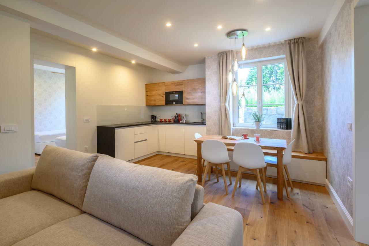 Vila Ula La Luxury Apartments 布莱德 外观 照片