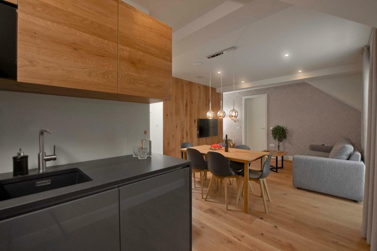 Vila Ula La Luxury Apartments 布莱德 外观 照片