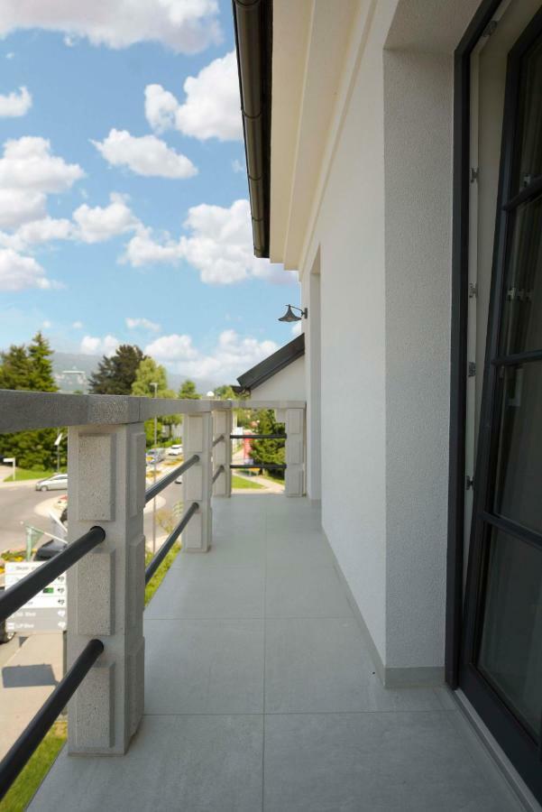 Vila Ula La Luxury Apartments 布莱德 外观 照片