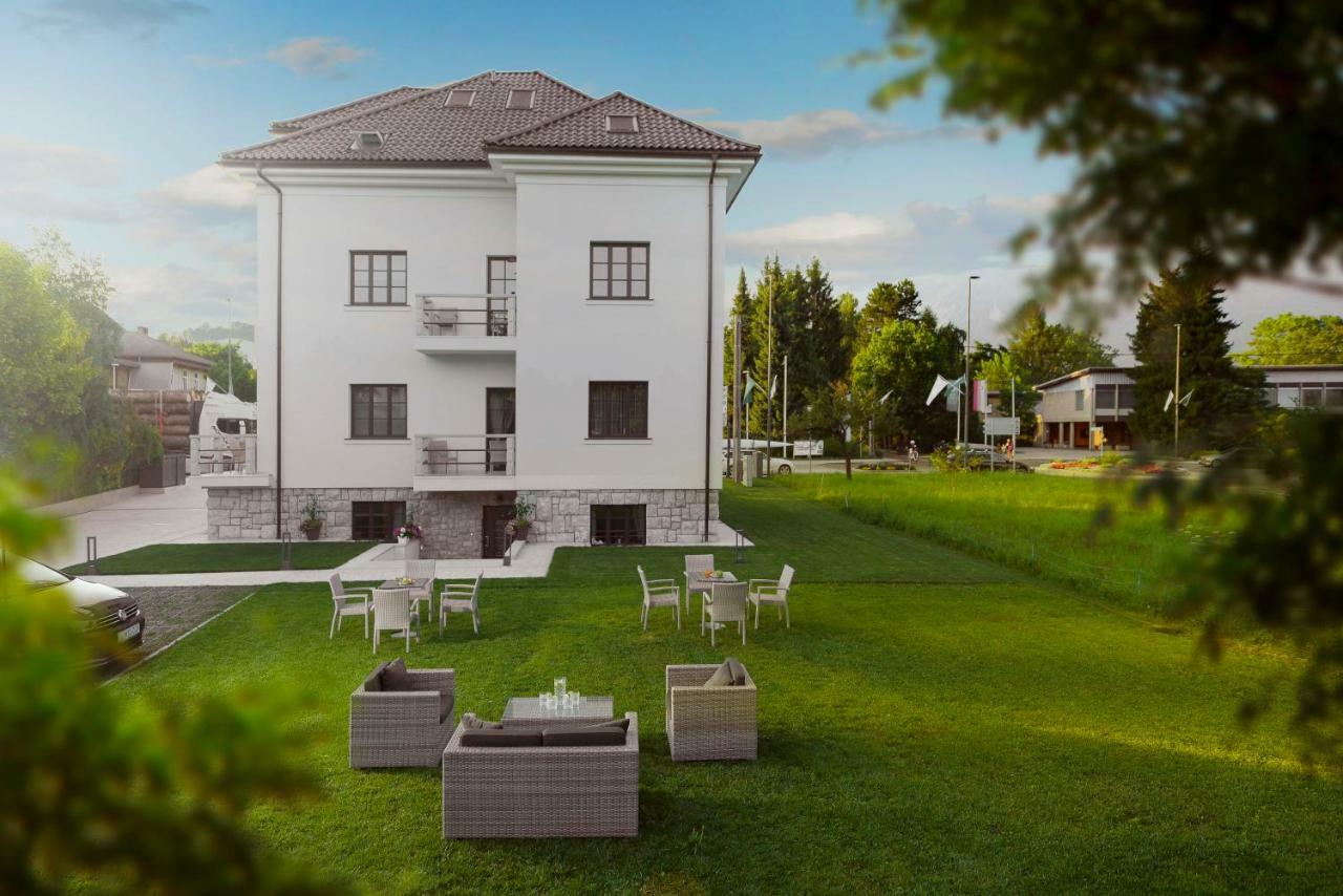 Vila Ula La Luxury Apartments 布莱德 外观 照片